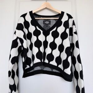 UGG Monochrome V-Neck Sweater